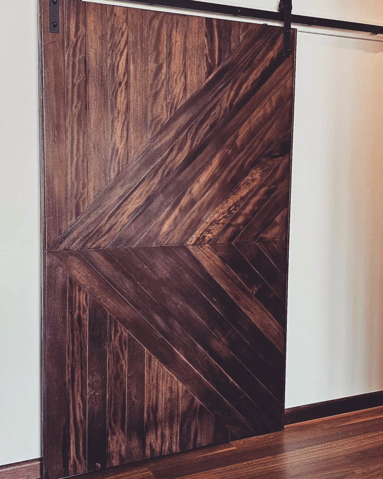 Fishbone Barn Door