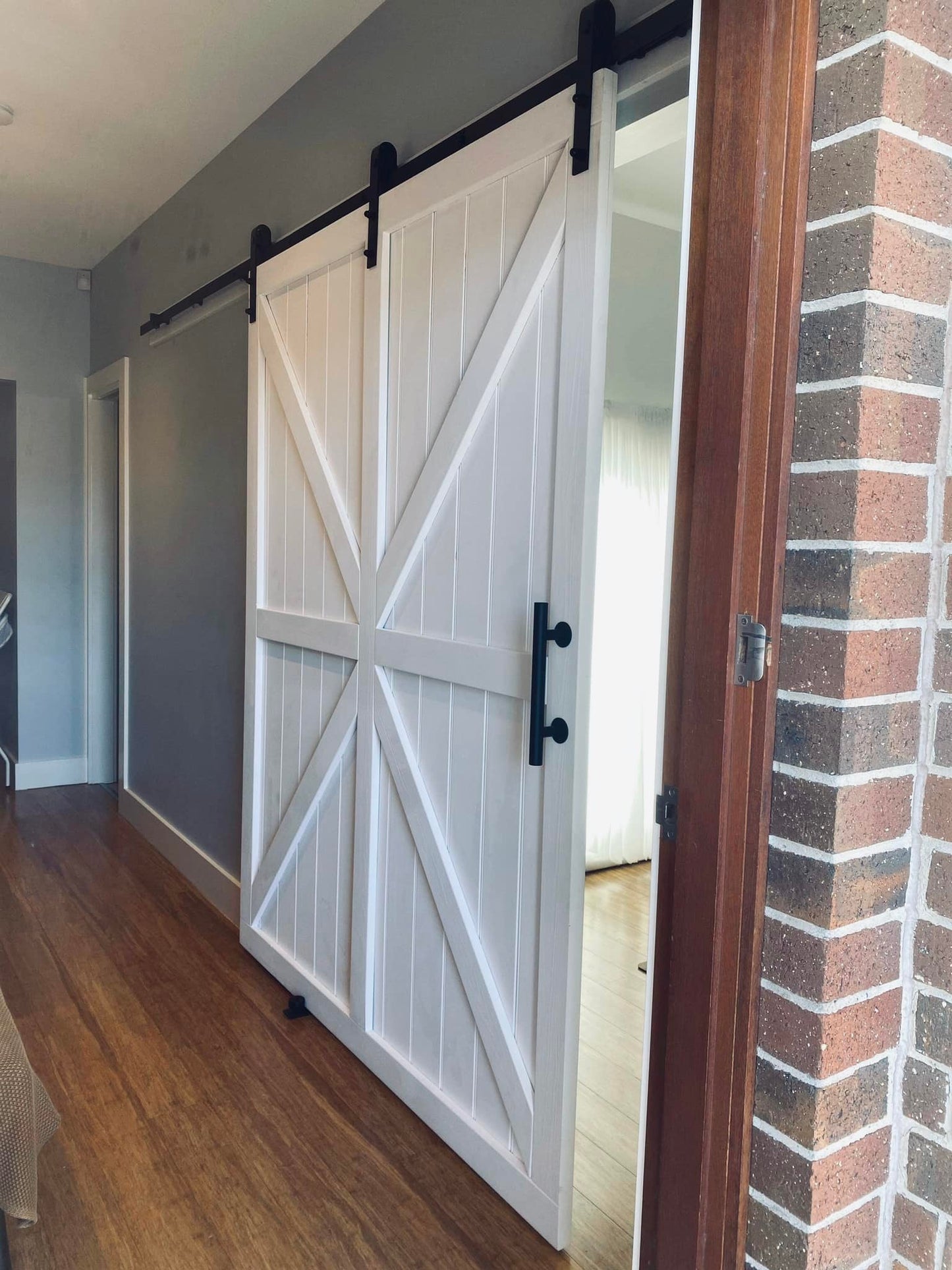 X-Barn Door